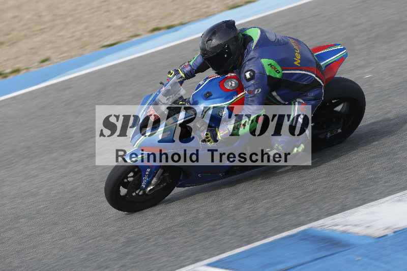 /Archiv-2024/01 26.-28.01.2024 Moto Center Thun Jerez/Gruppe gruen-green/735